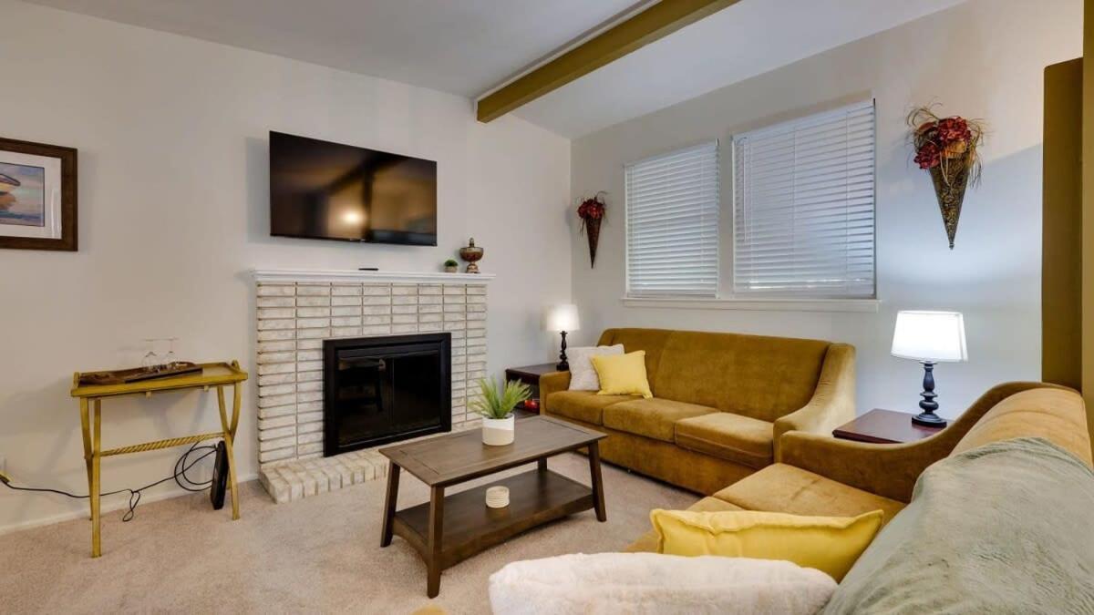 Halcyon Hangout-Mins To Downtown-Ping Pong-Pets Savannah Exterior photo